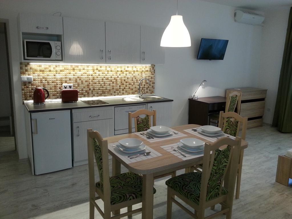 Downtown Apartment ميسكولك المظهر الخارجي الصورة