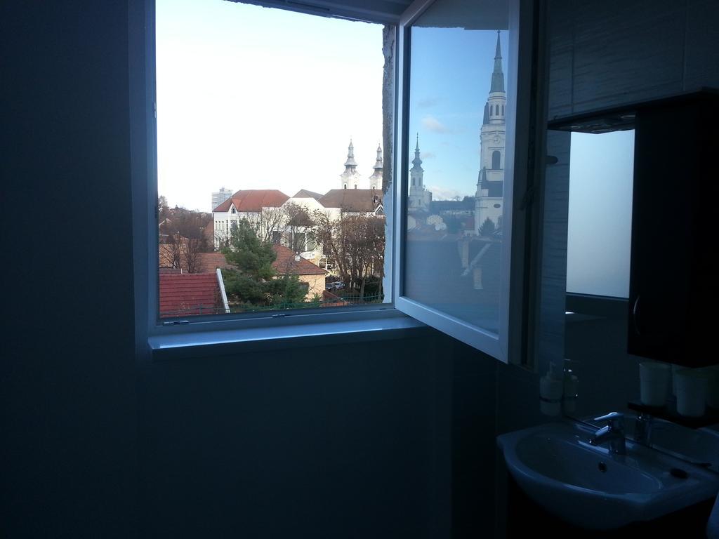 Downtown Apartment ميسكولك المظهر الخارجي الصورة