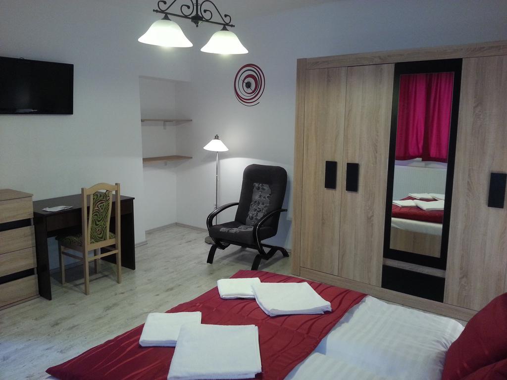 Downtown Apartment ميسكولك المظهر الخارجي الصورة
