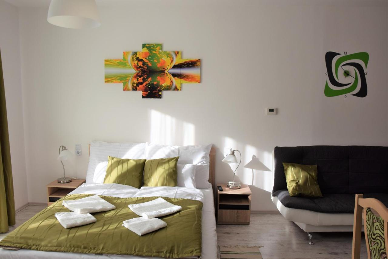Downtown Apartment ميسكولك المظهر الخارجي الصورة
